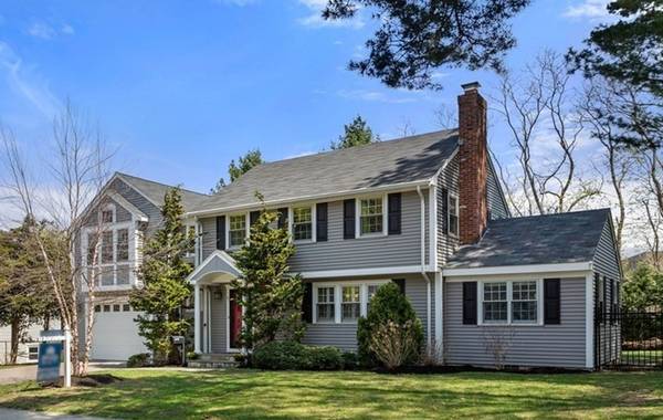 67 Moulton St, Newton, MA 02462