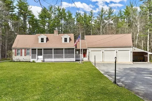 18 Shirley Road, Townsend, MA 01469