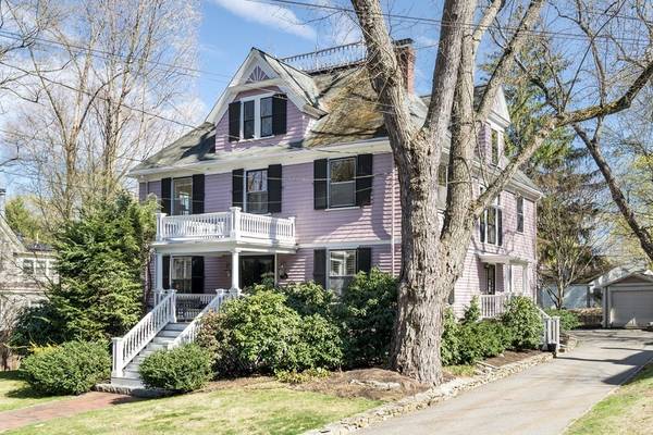 41 Grant St, Lexington, MA 02420