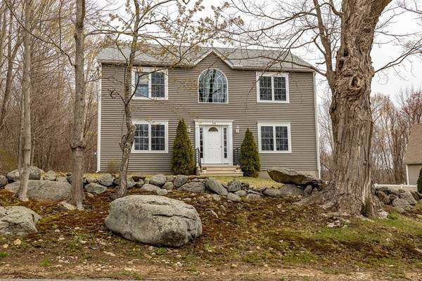 58 Town Farm Rd, Warren, MA 01083