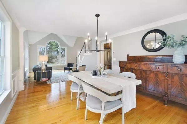 Acton, MA 01720,6 Dunham Ln