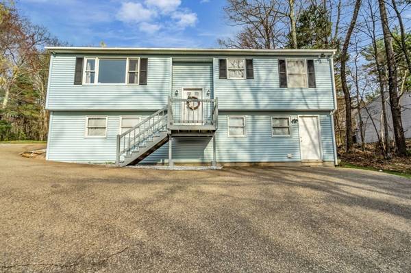 570 Cronin Rd, Warren, MA 01585