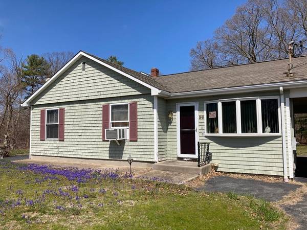 96 Joy St,  Seekonk,  MA 02771