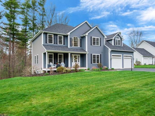 37 Draper Woods Rd, Sturbridge, MA 01518