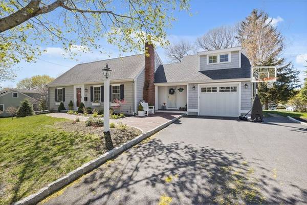 27 Fairview Street, Hingham, MA 02043