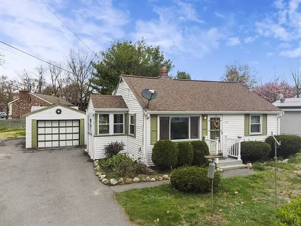 220 Florence St, Leominster, MA 01453