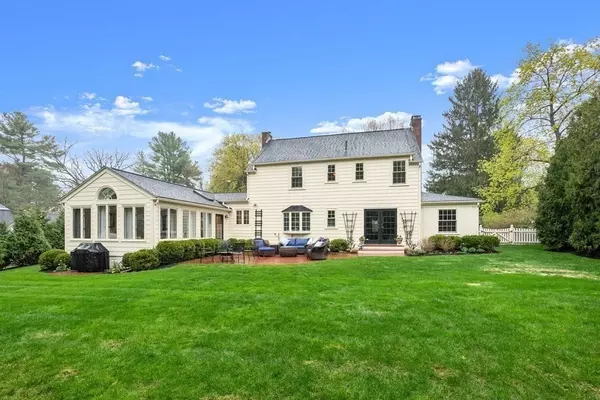 Weston, MA 02493,3 Viles Street