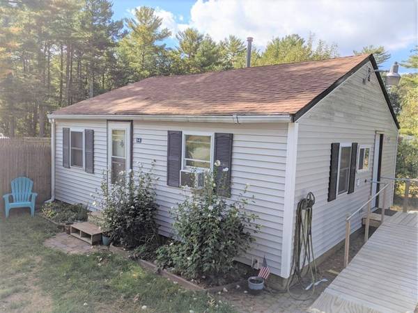 54 Cedar Drive, Carver, MA 02330