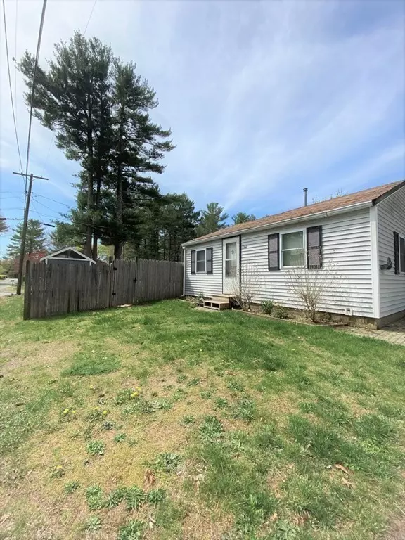 Carver, MA 02330,54 Cedar Drive