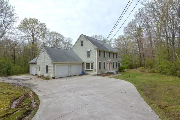 Pepperell, MA 01463,38 Bayberry St