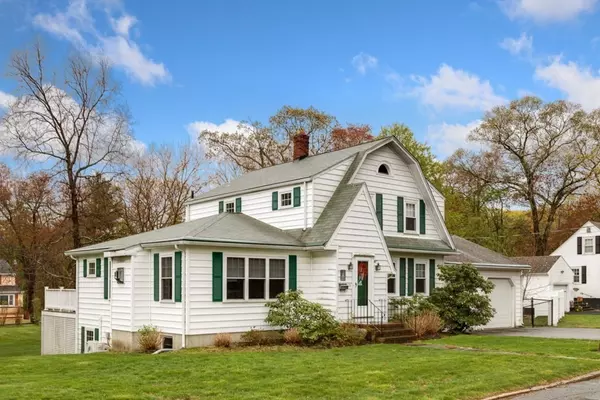 Lynnfield, MA 01940,13 Ashwood Road