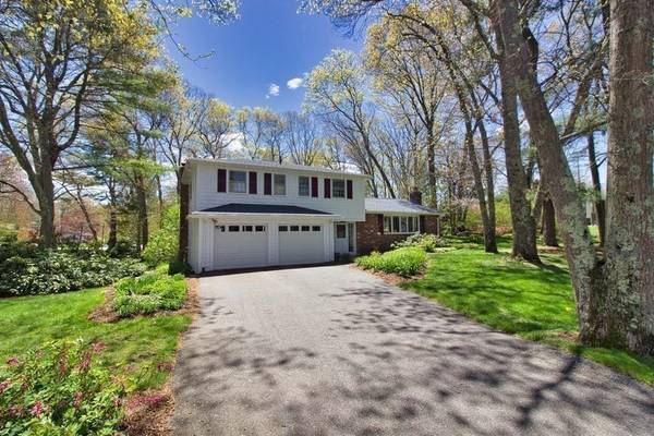 121 Green, Medfield, MA 02052