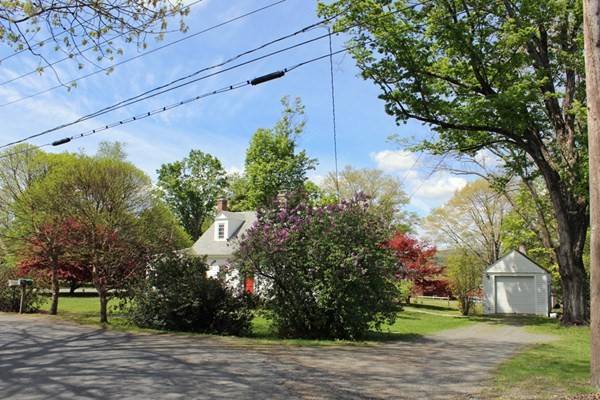 Northfield, MA 01360,9 Pentecost Road