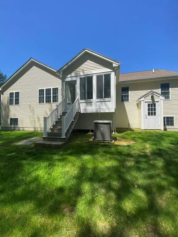 Rehoboth, MA 02769,1 Madison Circle #57