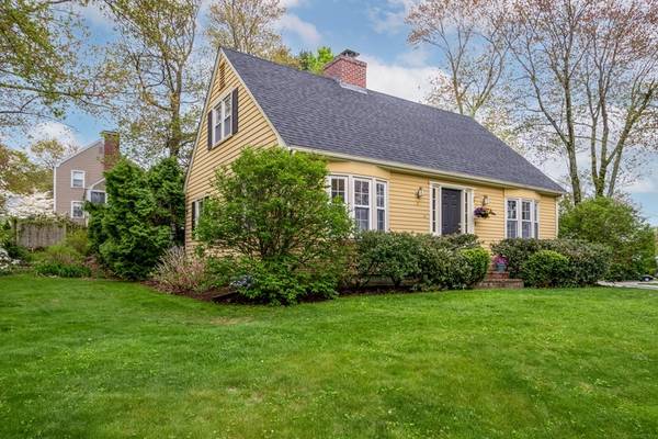 2 Denfeld Dr,  Westborough,  MA 01581