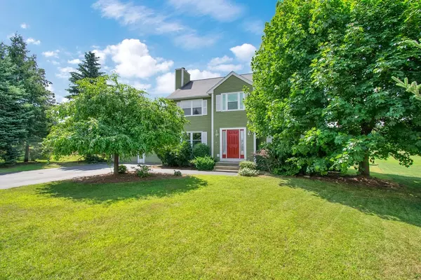 15 Mallard Cir, Shrewsbury, MA 01545