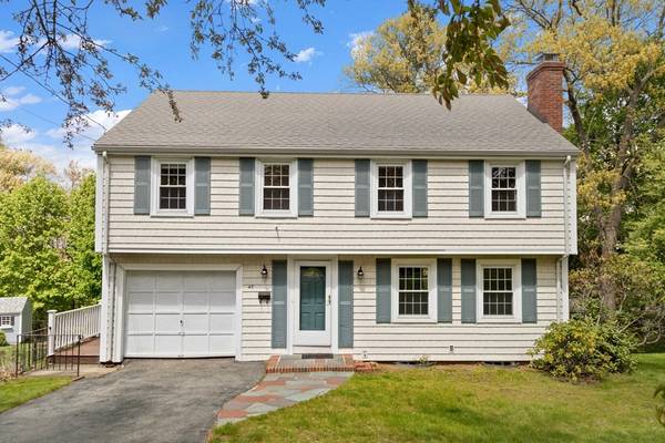 47 Outlook Road, Wakefield, MA 01880