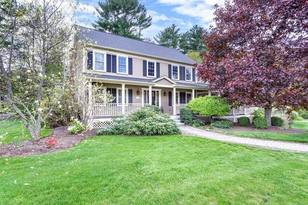 22 Bridle Path, Franklin, MA 02038