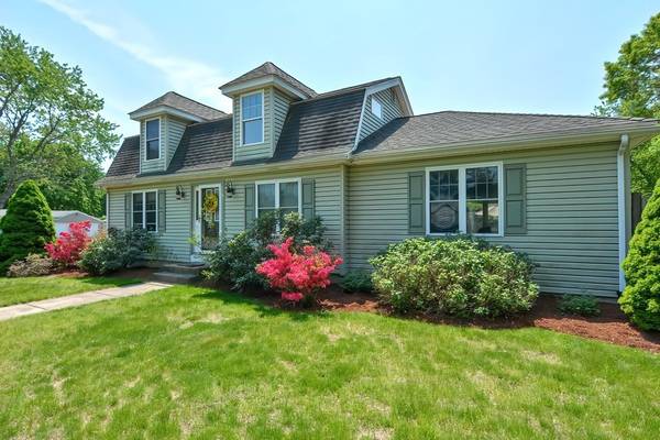 15 Gibson Drive, Framingham, MA 01701