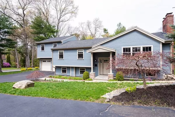 25 Melch Road, Lynnfield, MA 01940