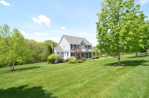 Wrentham, MA 02093,30 Grant Avenue