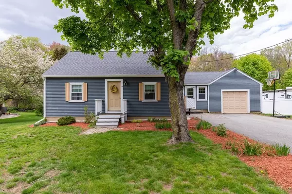 14 Russell St, Littleton, MA 01460