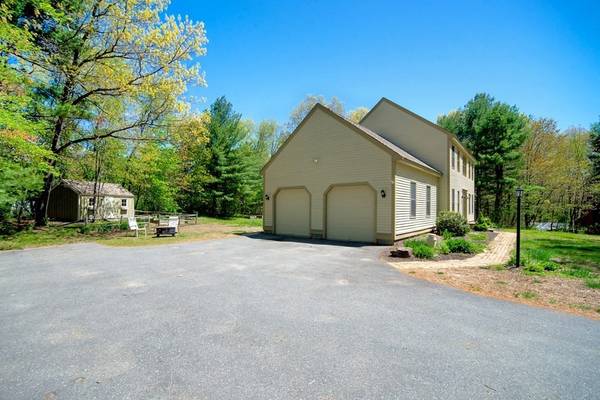 Lancaster, MA 01523,58 Hemlock Ln