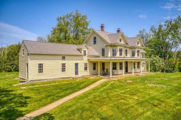 147 Old Colony Rd, Princeton, MA 01541