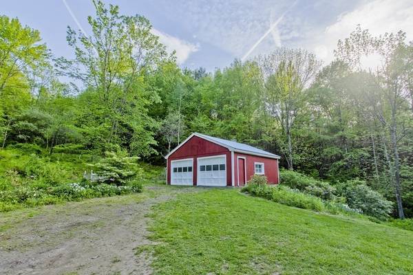 Shelburne, MA 01370,652 Patten Road