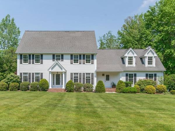 25 Old Pasture Dr, East Longmeadow, MA 01028