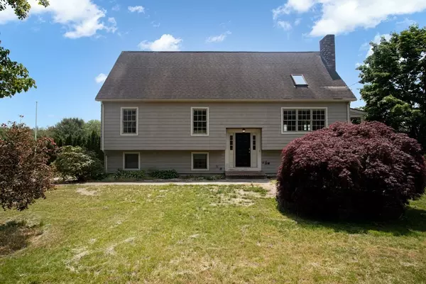 191 Brook St, Rehoboth, MA 02769