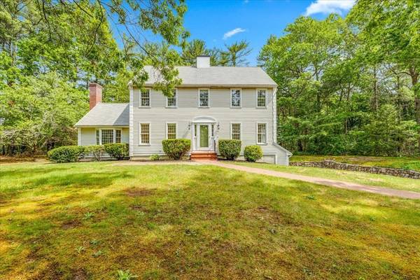 10 Higgins Rd, Kingston, MA 02364