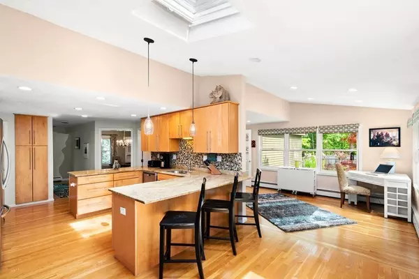 31 Off Harrington Ave, Concord, MA 01742