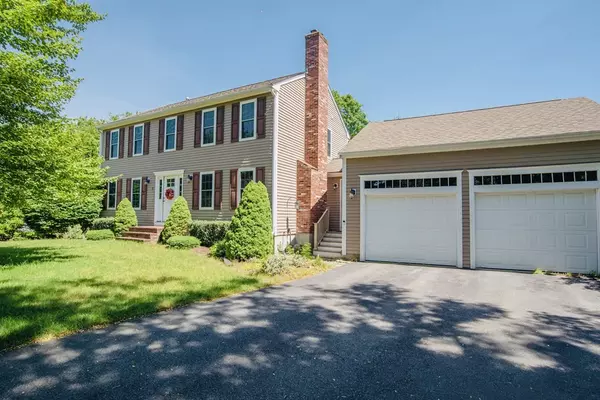 Norton, MA 02766,5 Fieldstone Cir