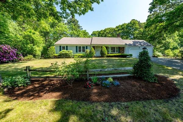 14 Wianno Rd, Yarmouth, MA 02675