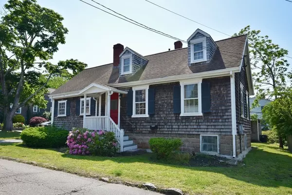 25 Bridge Street, Dartmouth, MA 02748