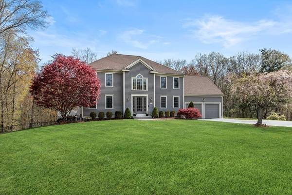 10 Westfield Rd,  Hopkinton,  MA 01748