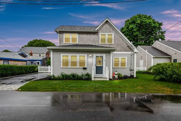 75 Philadelphia  Street, Falmouth, MA 02536