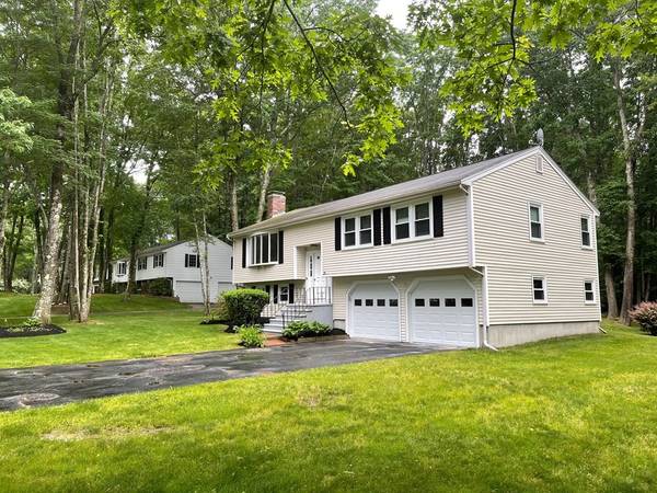 36 Valentine Road, Northborough, MA 01532