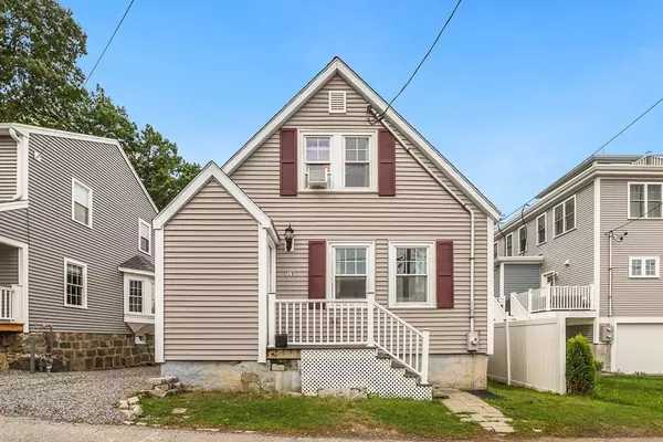 15 Kilby St, Quincy, MA 02169