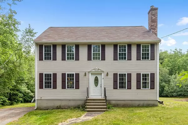 33 Bennett Rd, Ashby, MA 01431