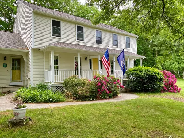 Groton, MA 01450,22 Old Homestead