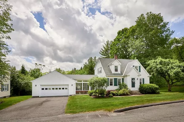 5 Petticoat Hill Road, Williamsburg, MA 01096