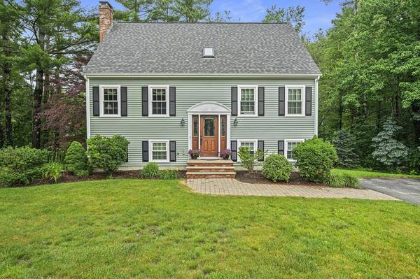 2 Erin Ln, Norton, MA 02766