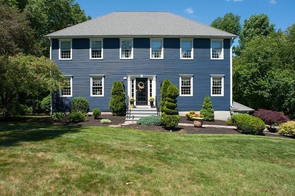 53 Armsby Rd, Sutton, MA 01590