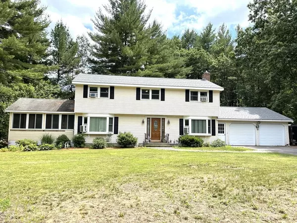 5 Birdie Lane, Hudson, NH 03051