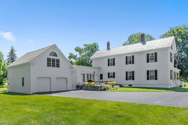 24 Neck Rd, Lancaster, MA 01523