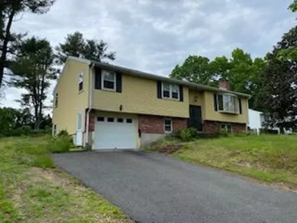 9 Pheasant Hill Run, West Boylston, MA 01583