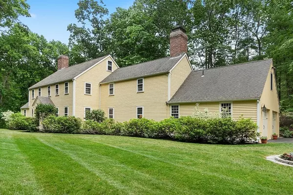 115 Blueberry Lane, Concord, MA 01742