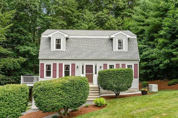 16 Rock Rd, Tyngsborough, MA 01879